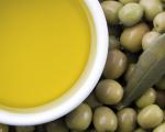Olivno olje za obraz Katero olivno olje je najboljše za obraz