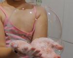 How to make soap bubbles at home
