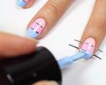 Manicure with ribbon for design: features, interesting ideas