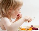 Accustom your child to normal food