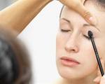 Step-by-step instructions for applying eye makeup How to beautifully paint blue-gray eyes
